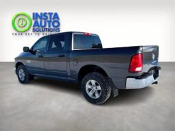 
										2017 RAM 1500 ST full									