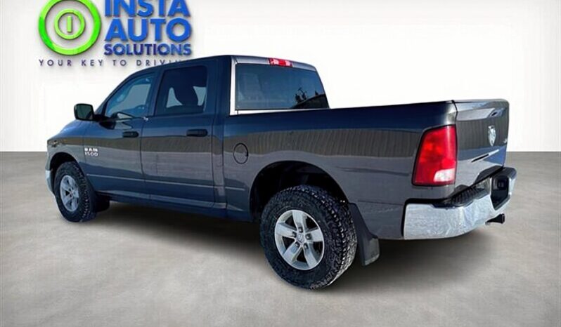
								2017 RAM 1500 ST full									