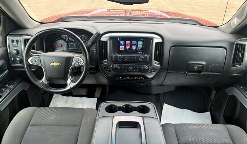 
								2019 Chevrolet Silverado 1500 LD LT Z71 full									
