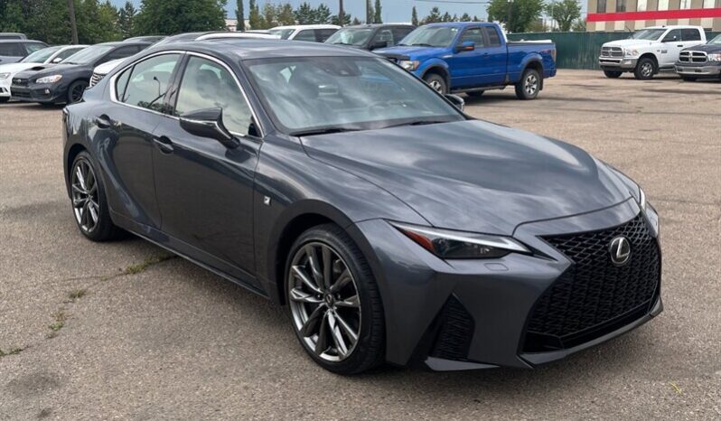 
								2021 Lexus IS 300 full									