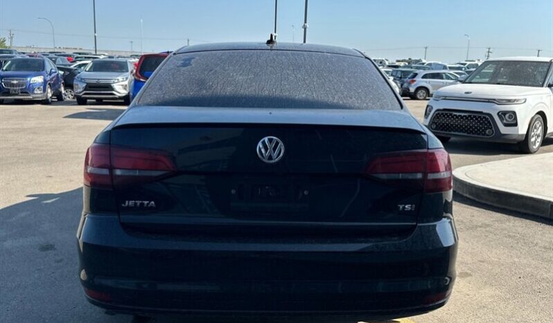 
								2017 Volkswagen Jetta 1.4T Wolfsburg Edition full									