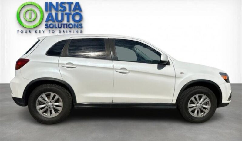 
								2019 Mitsubishi RVR SE AWC full									