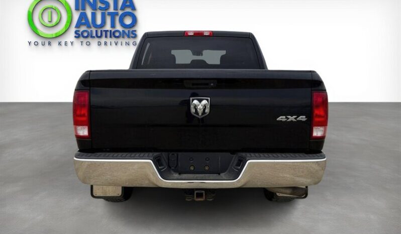 
								2014 RAM 1500 ST full									