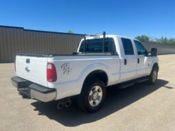 
										2016 Ford F-250 Super Duty XLT Diesel full									