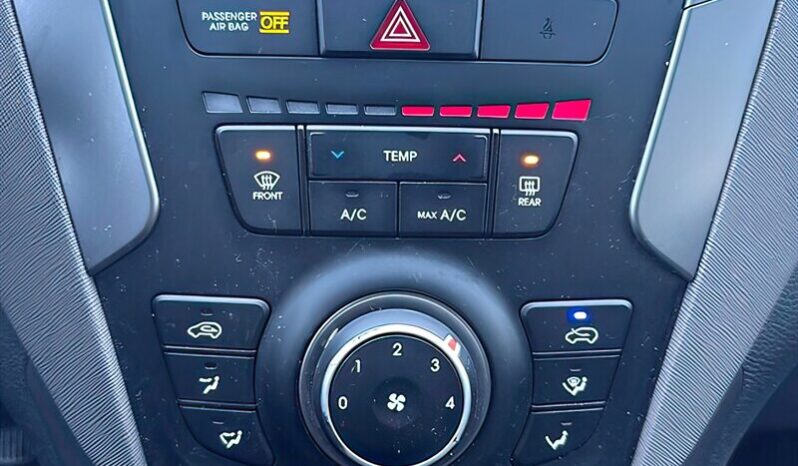 
								2018 Hyundai Santa Fe Sport 2.4L full									