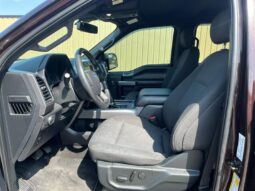 
										2019 Ford F-150 XLT Sport FX4 full									