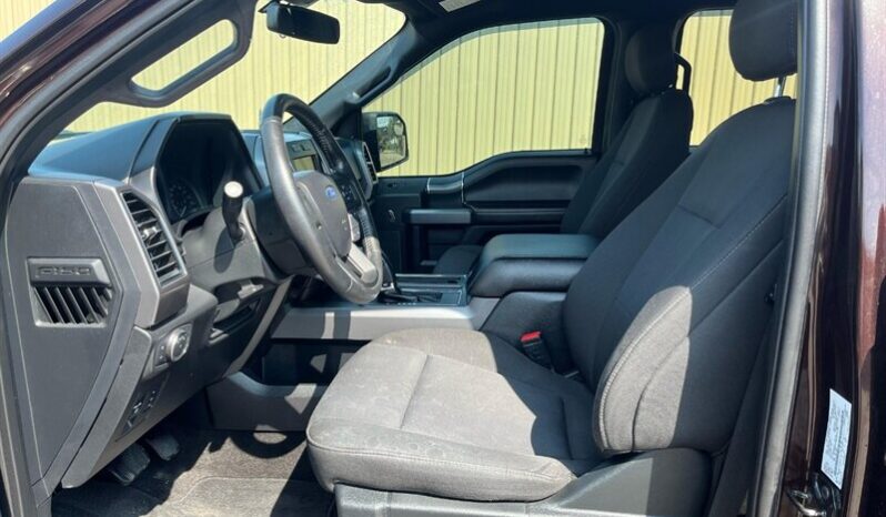 
								2019 Ford F-150 XLT Sport FX4 full									