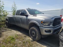 
										2021 RAM 3500 Laramie Dually Diesel Night Edition Aisin full									