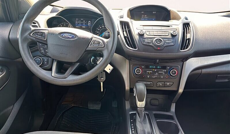 
								2018 Ford Escape SE full									