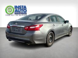
										2017 Nissan Altima 2.5 S full									