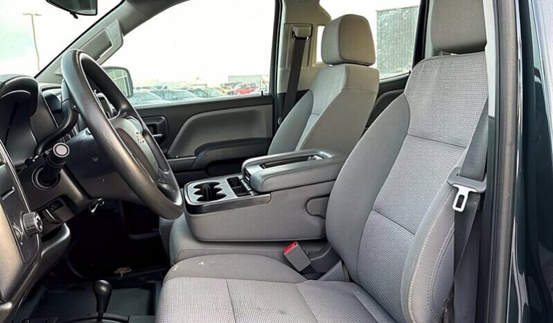 
								2018 Chevrolet Silverado 1500 LS full									