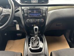 
										2019 Nissan Qashqai S full									