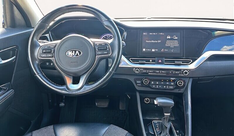 
								2020 Kia Niro Touring Special Edition full									