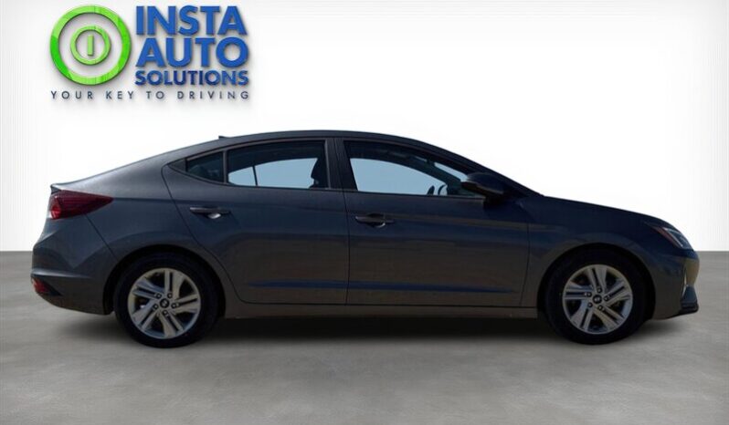 
								2019 Hyundai Elantra Preferred full									
