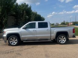 
										2015 GMC Sierra 1500 SLT Z71 full									