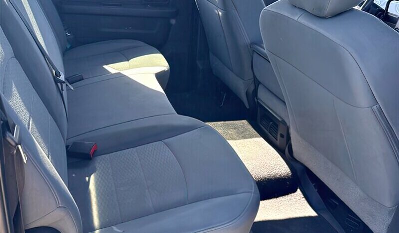 
								2017 RAM 1500 Express full									
