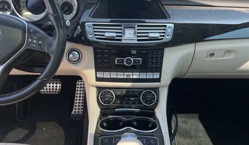 
								2014 Mercedes-Benz CLS CLS 550 4MATIC full									