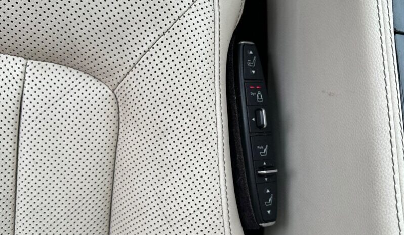 
								2014 Mercedes-Benz CLS CLS 550 4MATIC full									