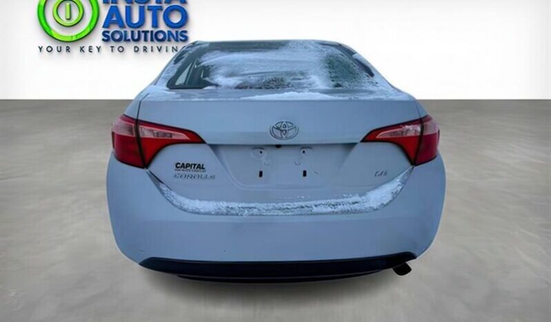 
								2019 Toyota Corolla L full									