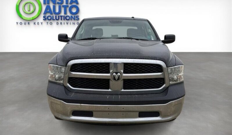 
								2014 RAM 1500 ST full									