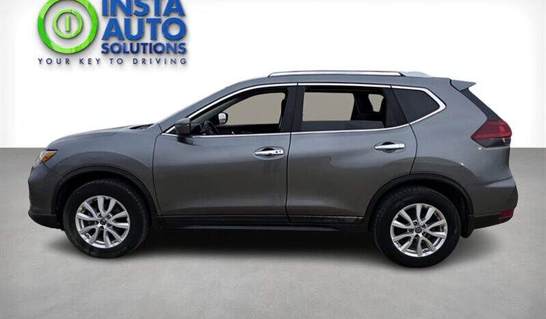 
								2018 Nissan Rogue SV full									