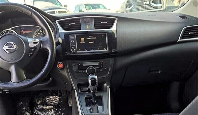 
								2019 Nissan Sentra SV full									