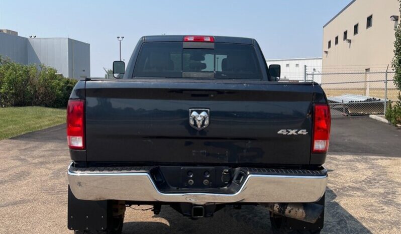 
								2016 RAM 3500 SLT full									