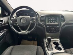 
										2018 Jeep Grand Cherokee Laredo full									