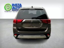 
										2019 Mitsubishi Outlander ES full									