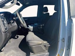 
										2020 Chevrolet Silverado 1500 RST full									