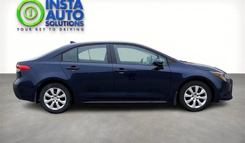 
								2024 Toyota Corolla LE full									