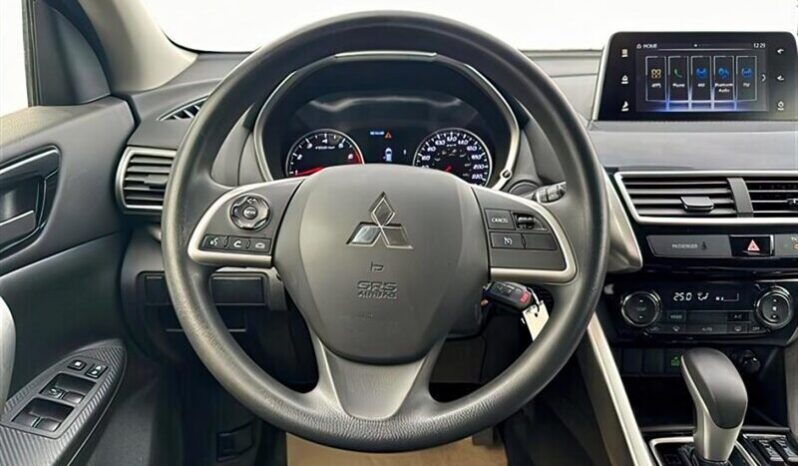 
								2019 Mitsubishi Eclipse Cross ES S-AWC full									