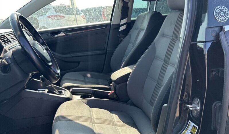 
								2017 Volkswagen Jetta 1.4T Wolfsburg Edition full									
