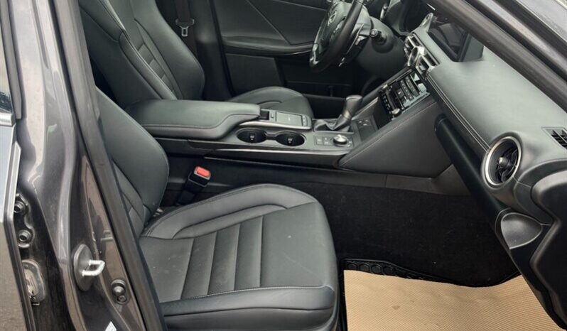 
								2021 Lexus IS 300 full									