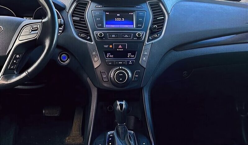 
								2017 Hyundai Santa Fe XL Premium full									