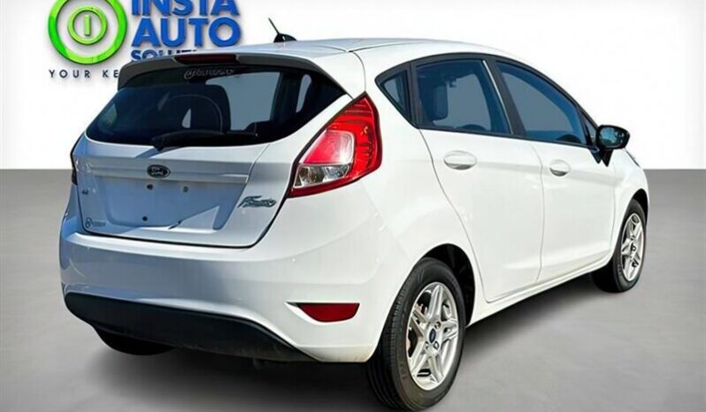 
								2017 Ford Fiesta SE full									