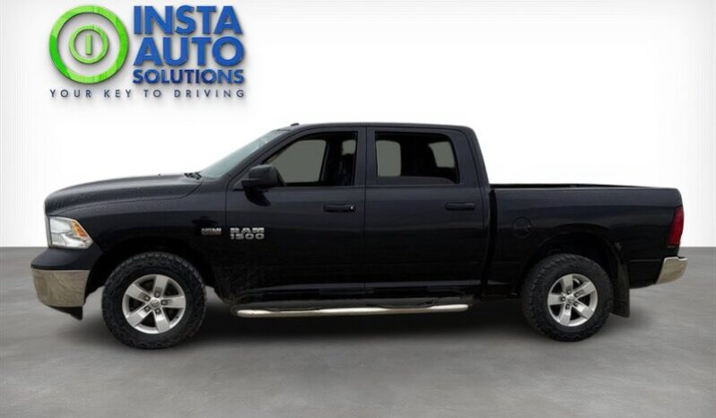 
								2014 RAM 1500 ST full									
