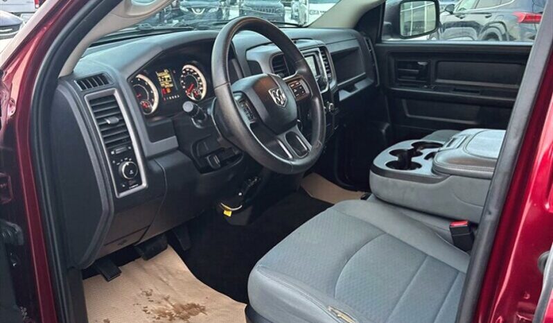 
								2017 RAM 1500 Express full									