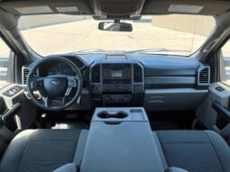 
										2019 Ford F-250 XL FX4 full									