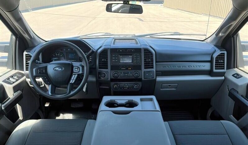 
								2019 Ford F-250 XL FX4 full									
