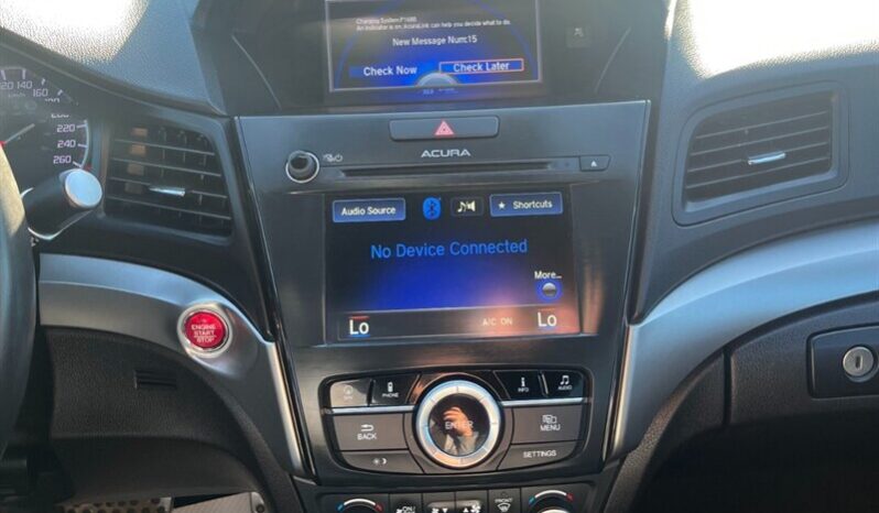 
								2018 Acura ILX w/Premium w/A-SPEC full									