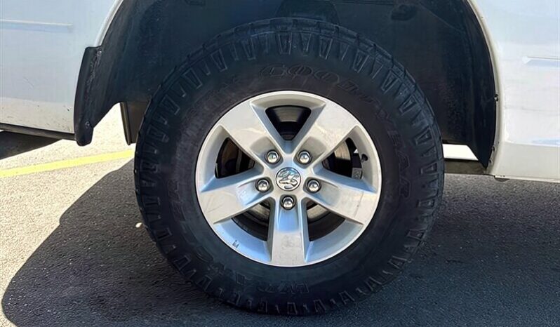 
								2017 RAM 1500 ST full									