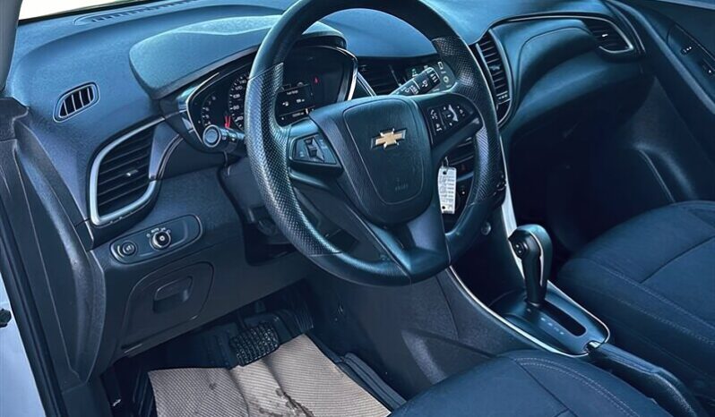 
								2017 Chevrolet Trax LT full									