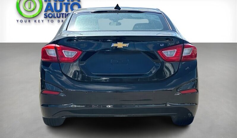 
								2018 Chevrolet Cruze LT Auto full									