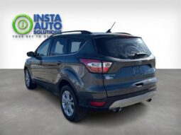 
										2018 Ford Escape SEL full									