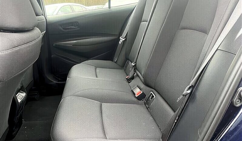 
								2024 Toyota Corolla LE full									