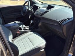 
										2019 Ford Escape S full									