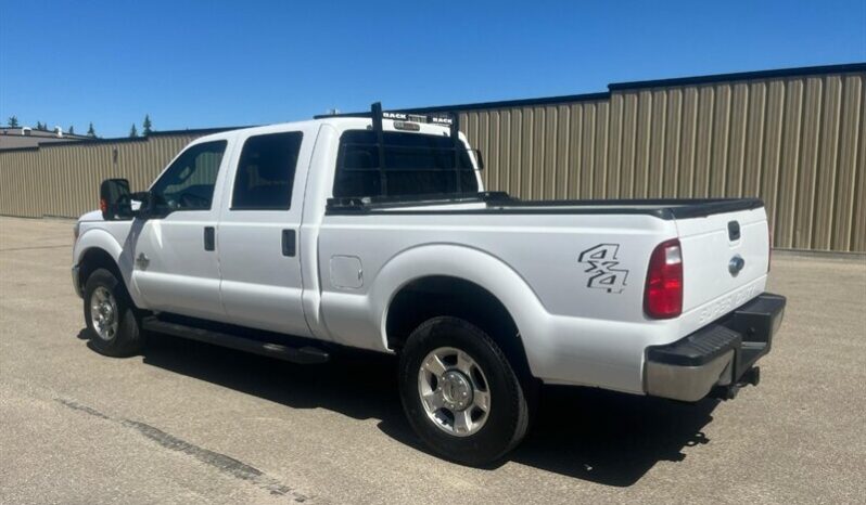 
								2016 Ford F-250 Super Duty XLT Diesel full									