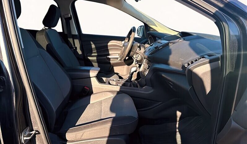 
								2018 Ford Escape SE full									