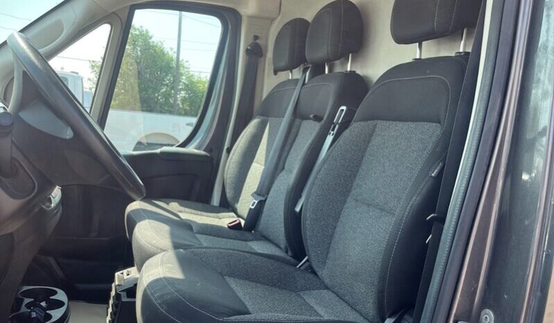 
								2019 RAM ProMaster 2500 159 WB full									